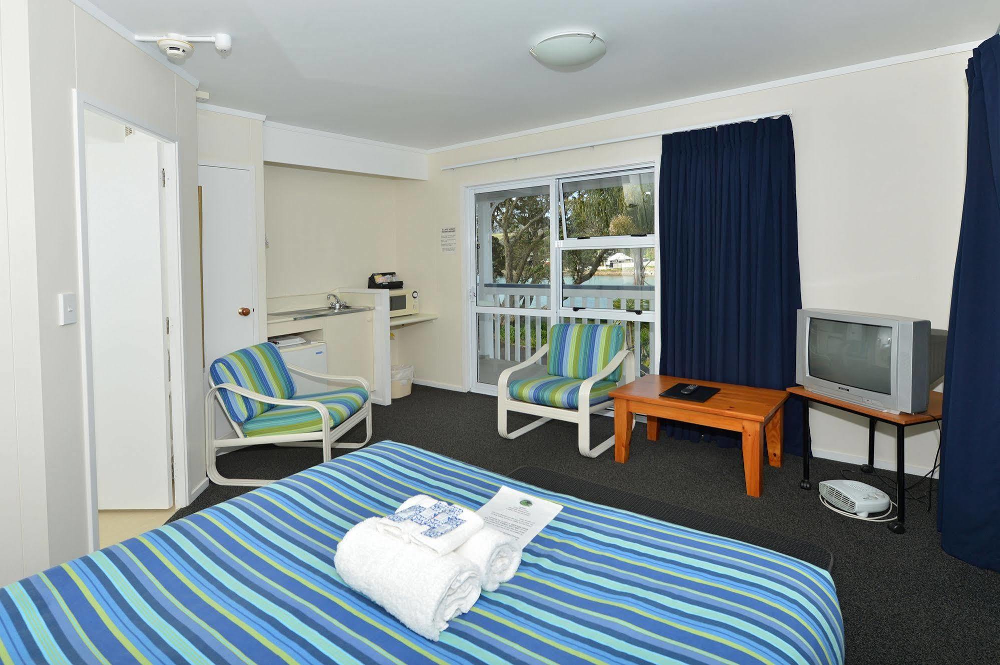 Acacia Lodge Motel Mangonui Exterior foto